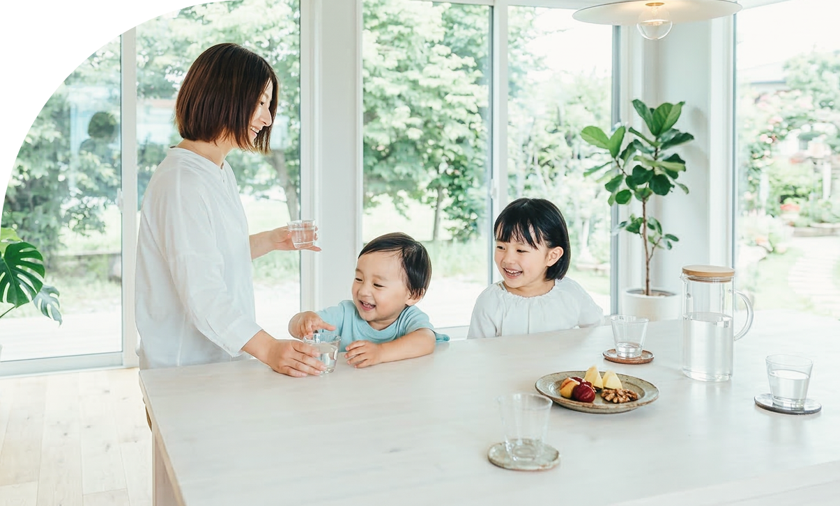 キッチンで楽しむ家族